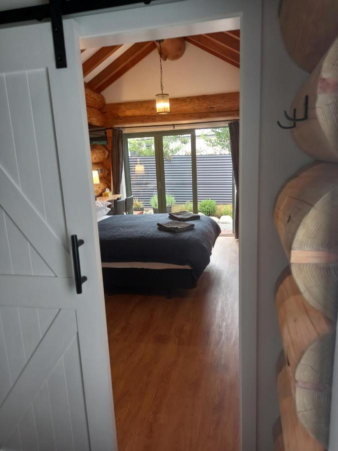 The Cabin Twizel Bagian luar foto