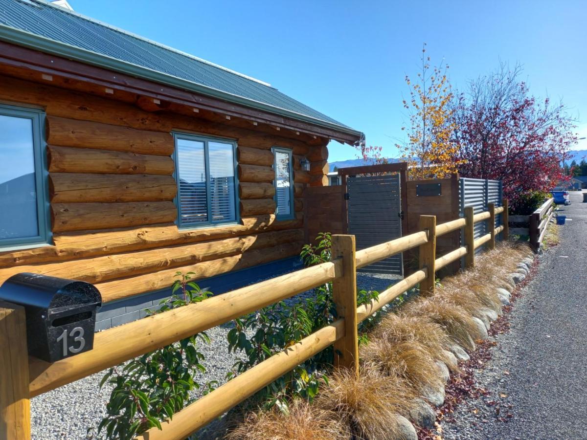 The Cabin Twizel Bagian luar foto